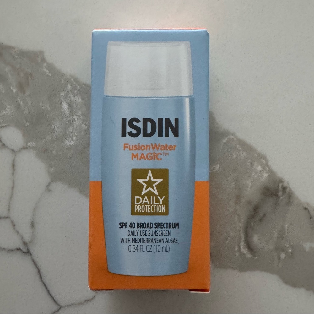 🌸5/$25🌸 ISDIN fusion water magic spf 40